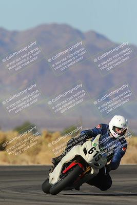 media/Dec-06-2024-CVMA Friday Practice (Fri) [[e1d1c5d4fc]]/4-Group 4 and Trackday/Session 4 (Turn 16)/